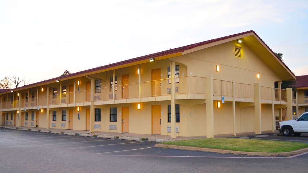 The Grand By Capital O Texarkana I-30 Esterno foto
