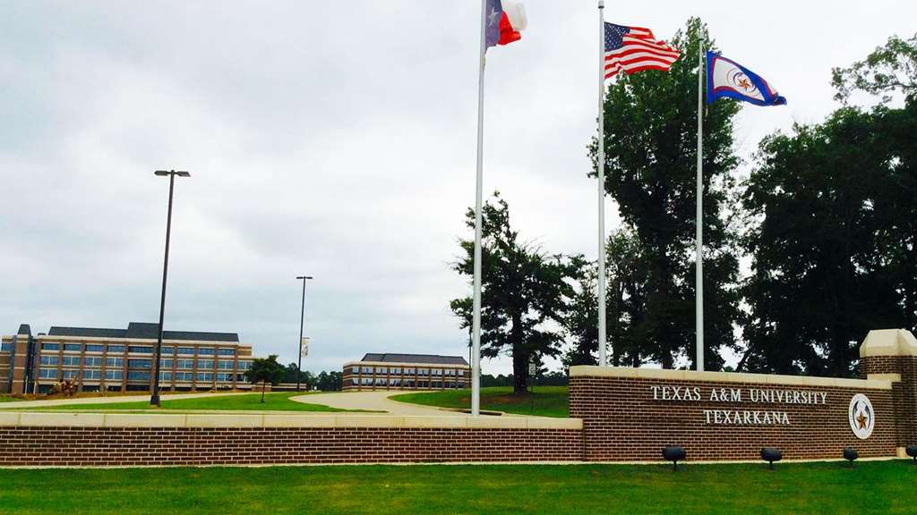 The Grand By Capital O Texarkana I-30 Amenities foto